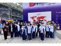 kids-cheering-thumb