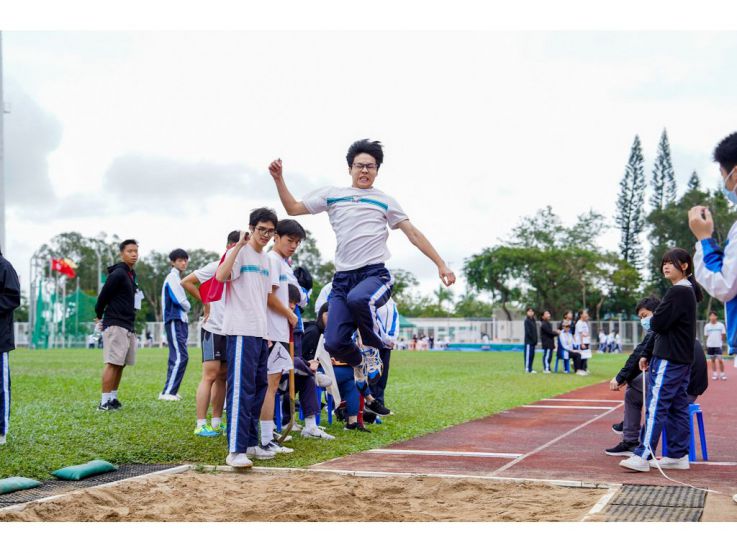 kids-cheering-big